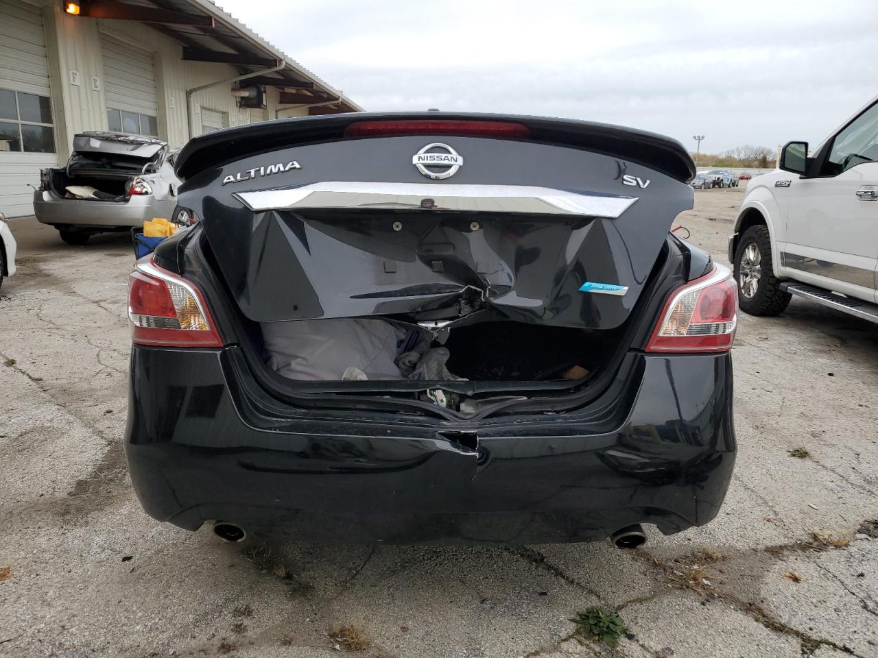 2013 Nissan Altima VIN 1N4AL3AP3DC165706 Copart auction photo, frame damage / all over damage thumbnail 6