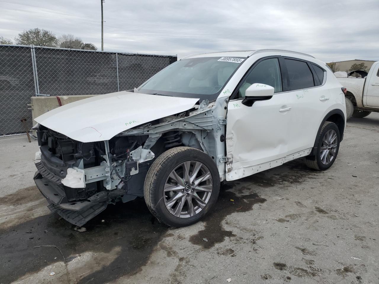 2019 Mazda CX-5 VIN JM3KFADM5K1647251