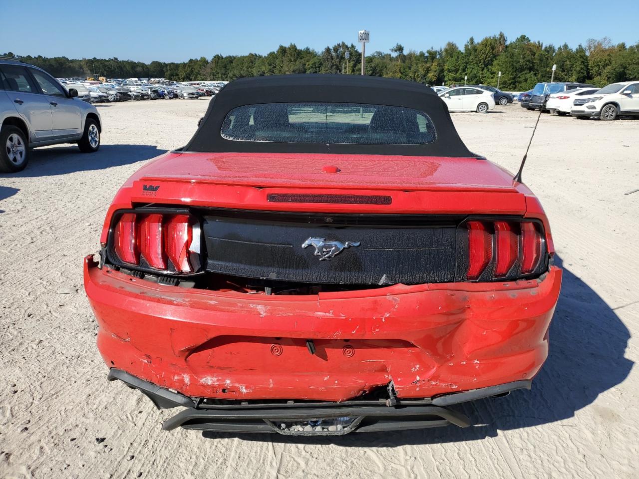 2021 Ford Mustang VIN 1FATP8UH1M5109377 Copart auction photo, front end / rear end damage thumbnail 6