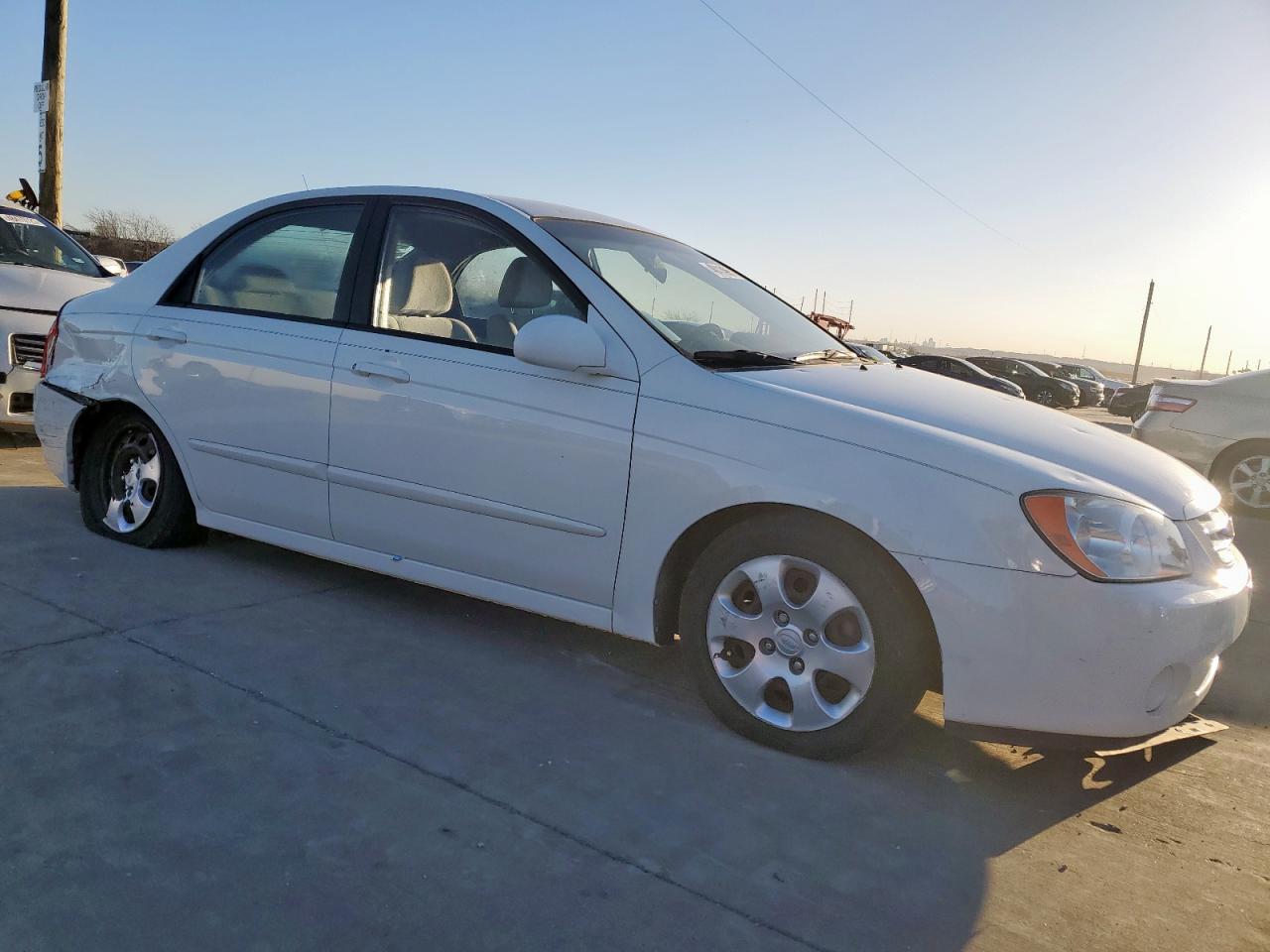 2006 KIA Spectra VIN KNAFE121265367174 Copart auction photo, rear end damage thumbnail 4