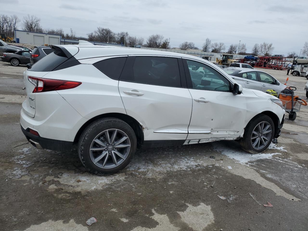 2022 Acura RDX VIN 5J8TC2H53NL017284 Copart auction photo, front end / side damage thumbnail 3