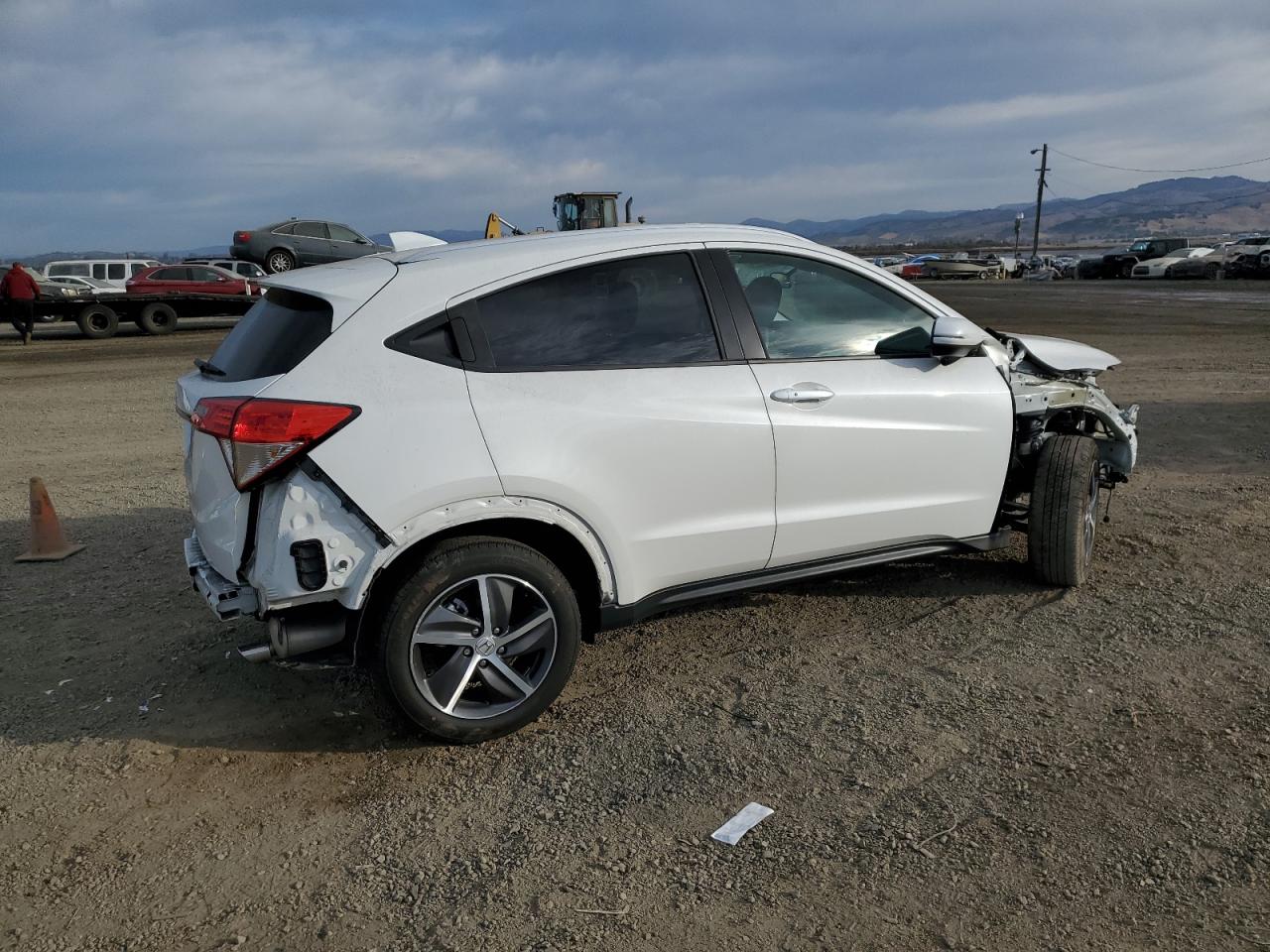 2022 Honda HR-V VIN 3CZRU5H58NM744663 Copart auction photo, all over damage thumbnail 3