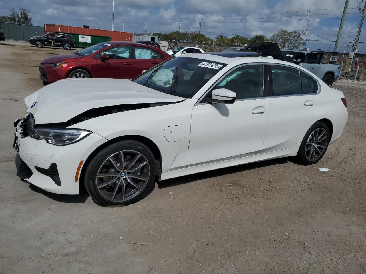 2021 BMW 3er VIN 3MW5P7J06M8B79131
