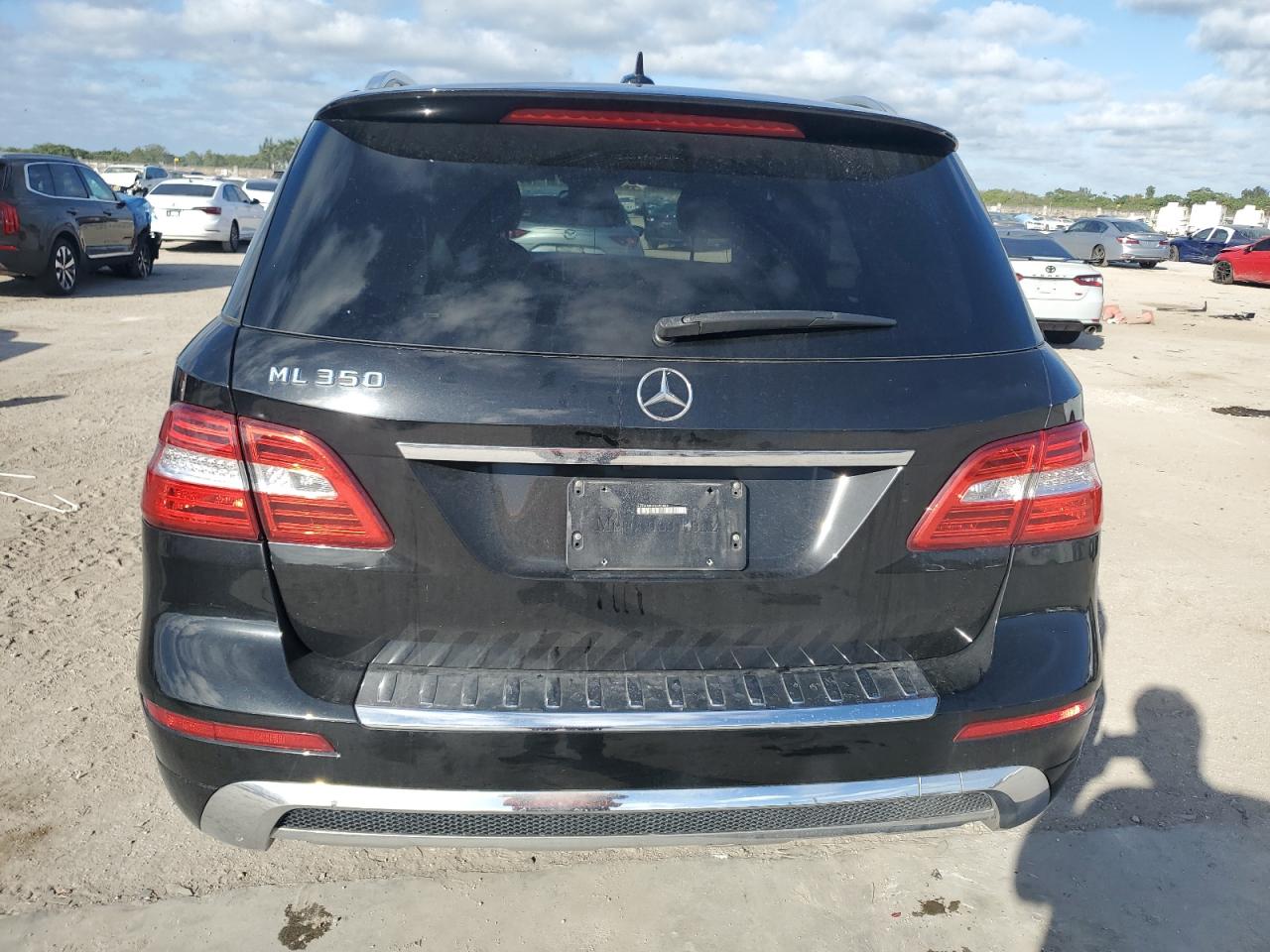 2015 Mercedes-Benz M-klasse VIN 4JGDA5JB5FA595888 Copart auction photo, front end damage thumbnail 6