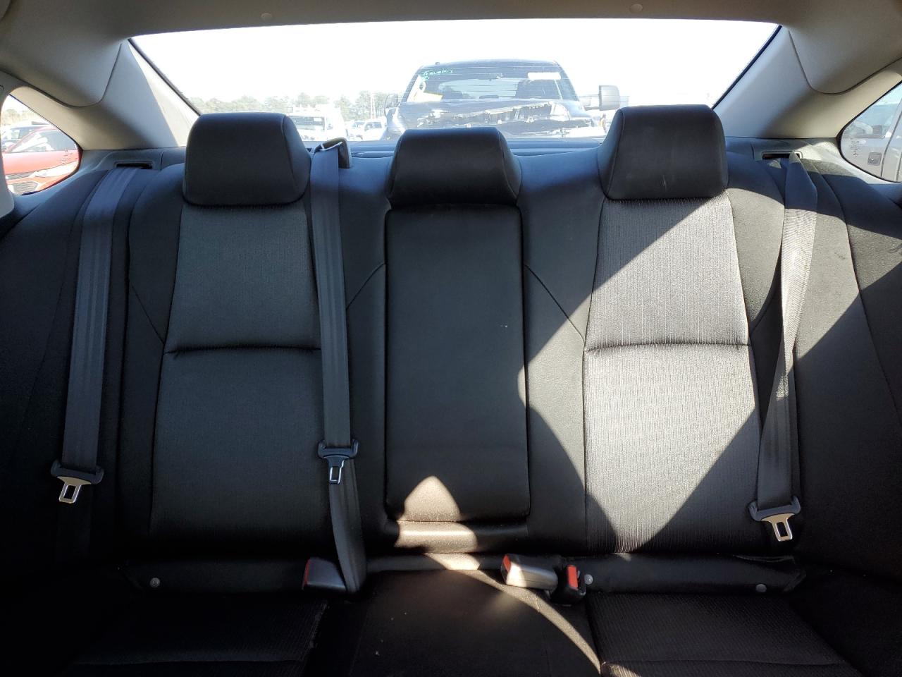 2019 Honda Accord VIN 1HGCV1F17KA087169 Copart auction photo, rear end / minor dent/scratches damage thumbnail 10
