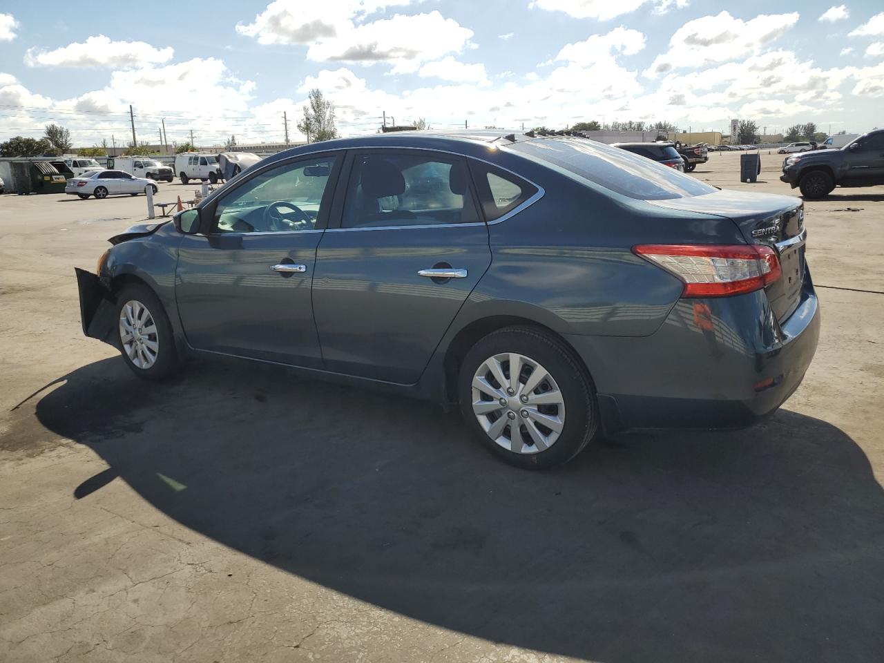 2014 Nissan Sentra VIN 3N1AB7AP6EY233190 Copart auction photo, front end damage thumbnail 2
