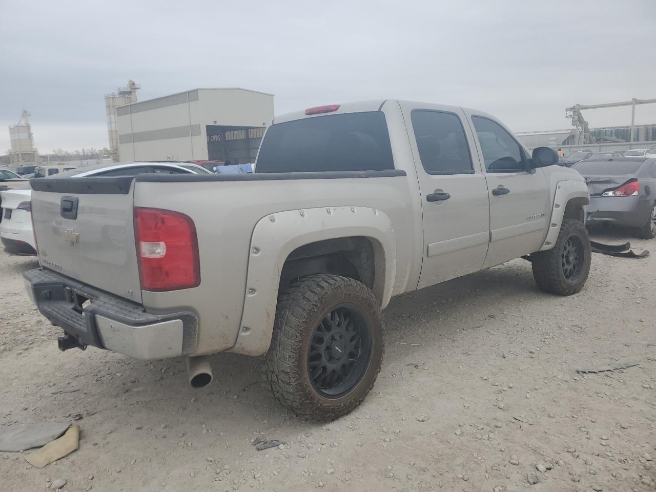 2007 Chevrolet Silverado VIN 3GCEK13M17G526406 Copart auction photo, all over damage thumbnail 3