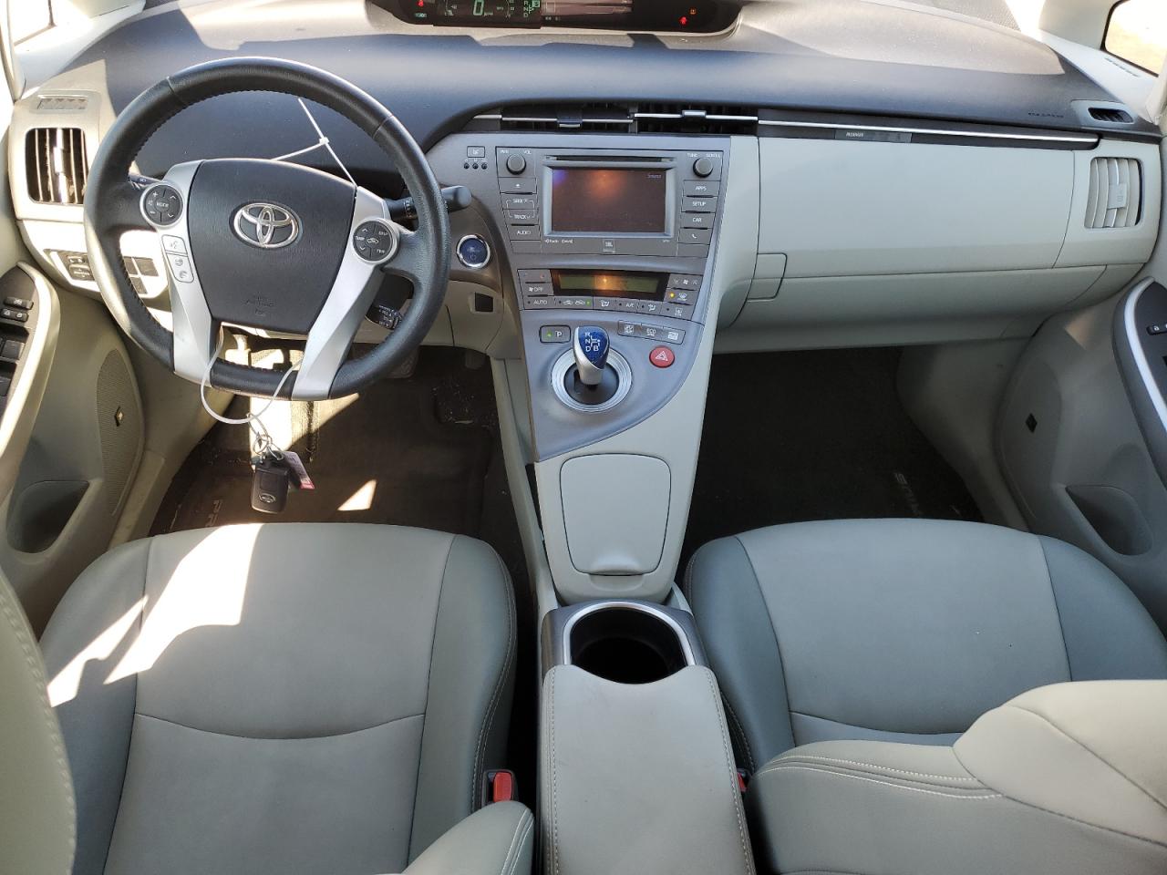 2015 Toyota Prius VIN JTDKN3DU0F1890656 Copart auction photo, minor dent/scratches damage thumbnail 8