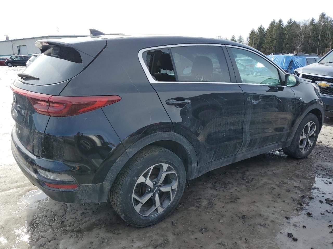 2020 KIA Sportage VIN KNDPMCAC9L7732281 Copart auction photo, vandalism damage thumbnail 3