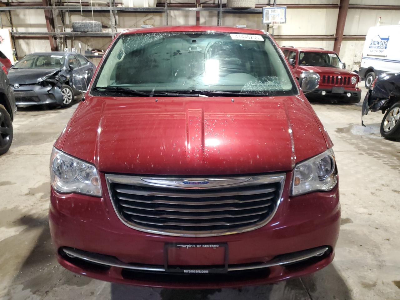 2015 Chrysler Town & Country VIN 2C4RC1CG3FR547601 Copart auction photo, front end / side damage thumbnail 5