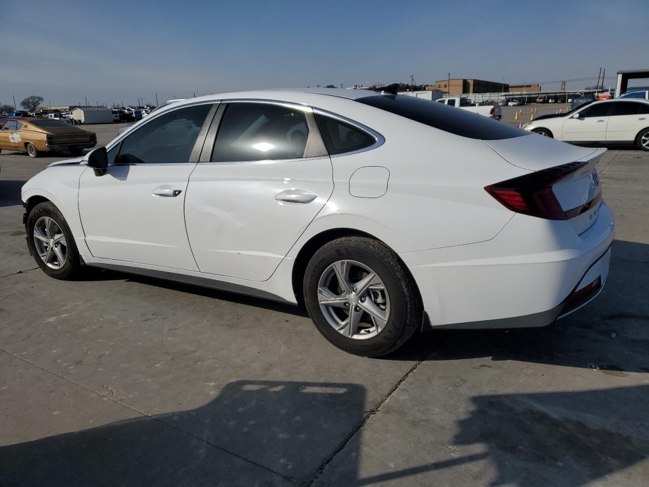 2023 Hyundai Sonata VIN KMHL24JAXPA344716 Copart auction photo, front end damage thumbnail 2