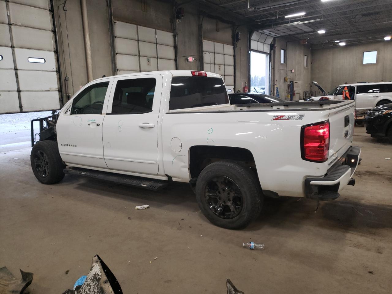 2017 Chevrolet Silverado VIN 3GCUKREC0HG250137 Copart auction photo, front end damage thumbnail 2