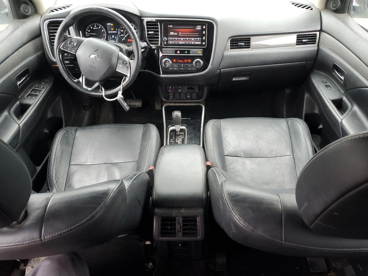2019 Mitsubishi Outlander VIN JA4AZ3A34KZ040272 Copart auction photo, front end / undercarriage damage thumbnail 8