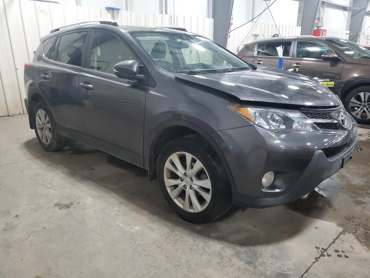 2014 Toyota RAV 4 VIN JTMDFREV0EJ000218 Copart auction photo, front end / side damage thumbnail 4
