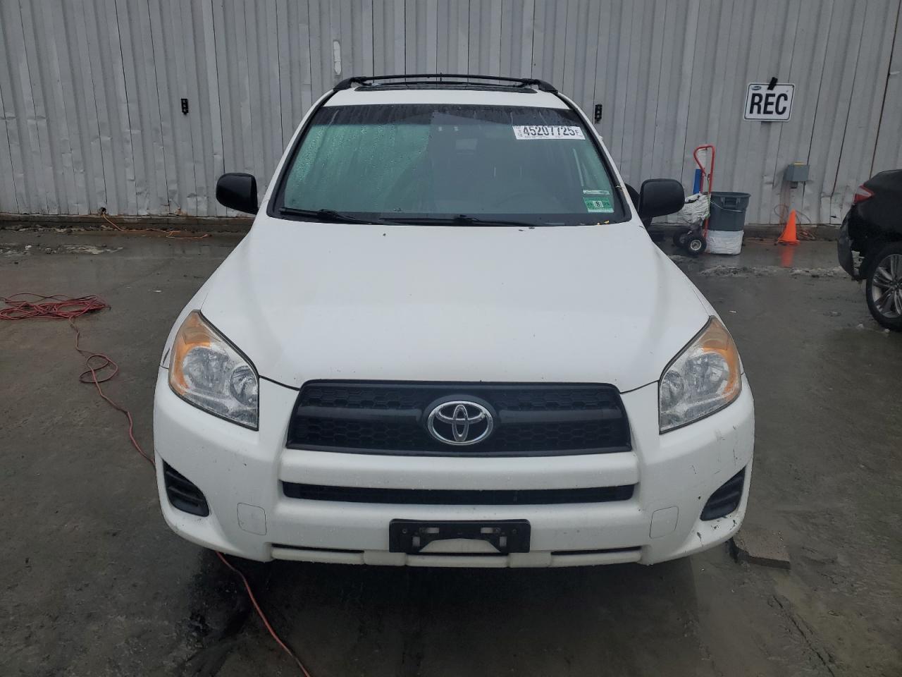 2012 Toyota RAV 4 VIN 2T3BF4DV4CW233657 Copart auction photo, side damage thumbnail 5