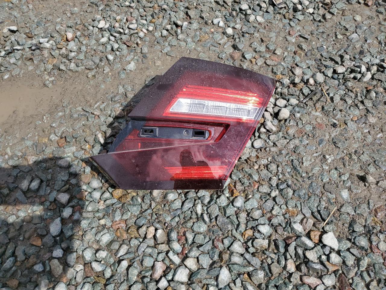 2018 Honda Clarity VIN JHMZC5F12JC009437 Copart auction photo, rear end damage thumbnail 12