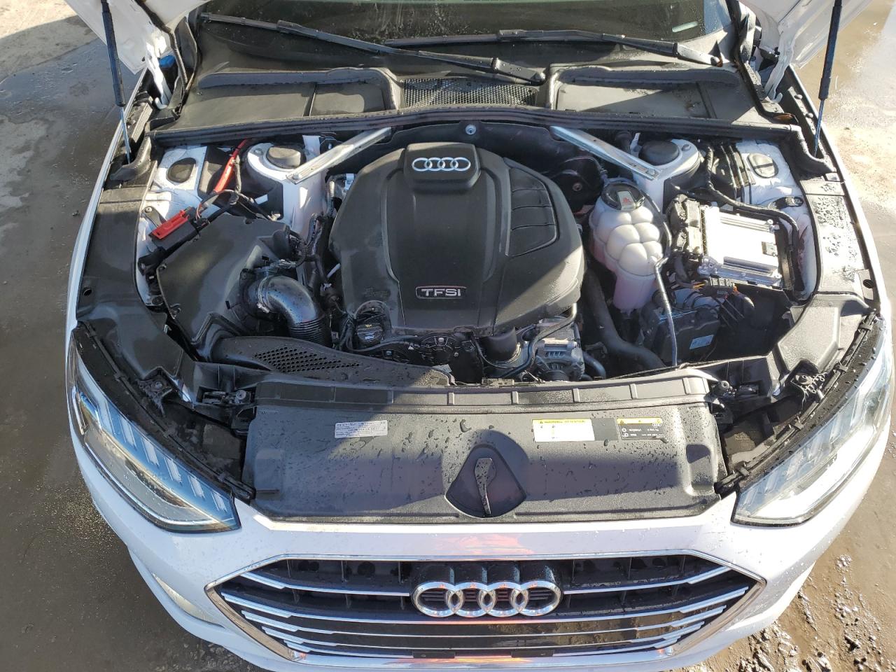 2020 Audi A4 VIN WAUHMAF41LN011228 Copart auction photo, rear end / minor dent/scratches damage thumbnail 11