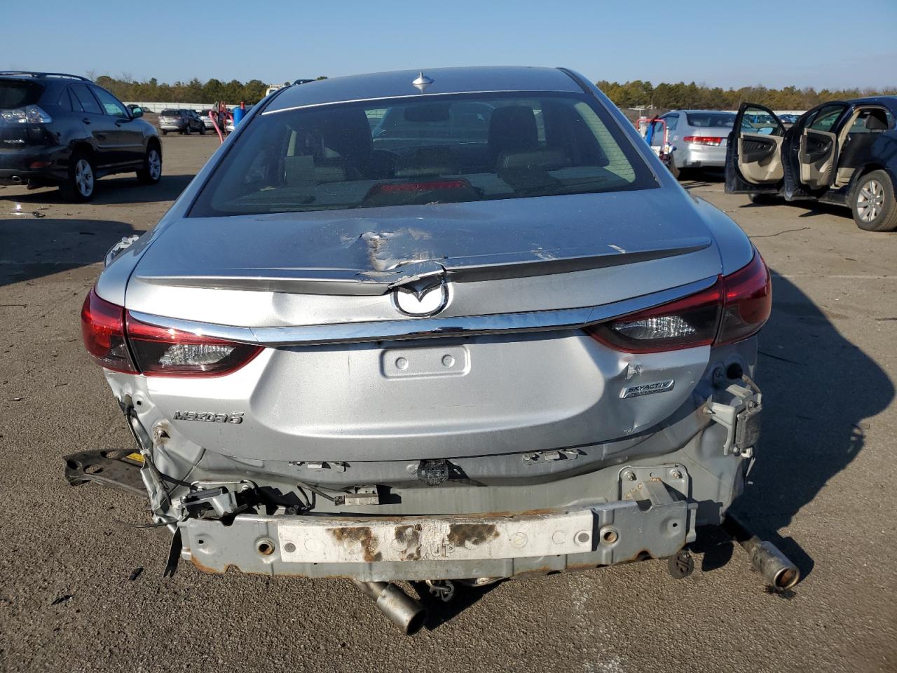 2017 Mazda 6 VIN JM1GL1W52H1105370 Copart auction photo, side / rear end damage thumbnail 6
