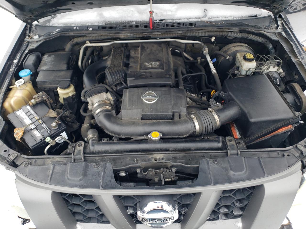 2006 Nissan XTerra VIN 5N1AN08WX6C552851 Copart auction photo, front end / minor dent/scratches damage thumbnail 12