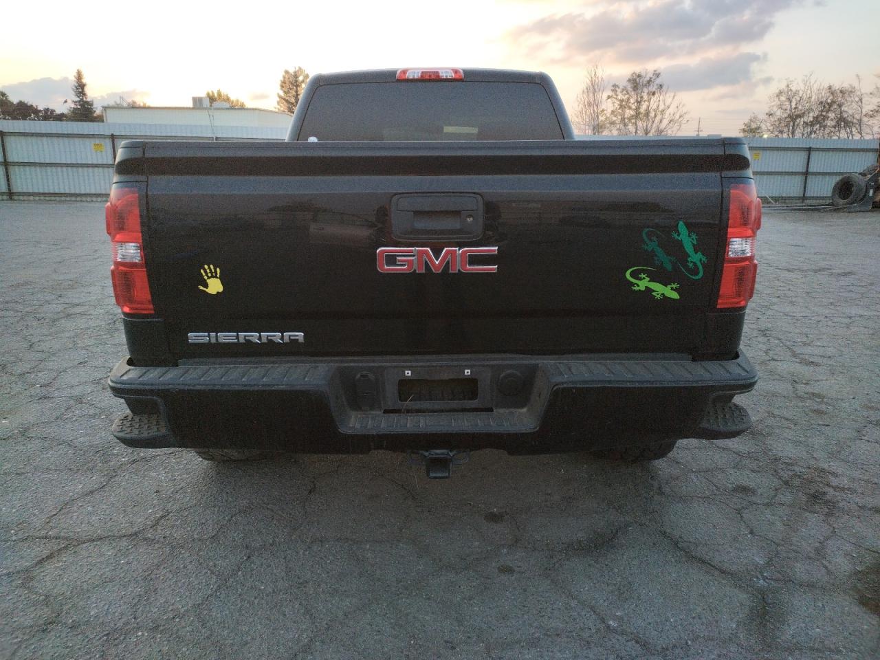 2017 GMC Sierra VIN 1GTR1LEC4HZ233072 Copart auction photo, front end / side damage thumbnail 6