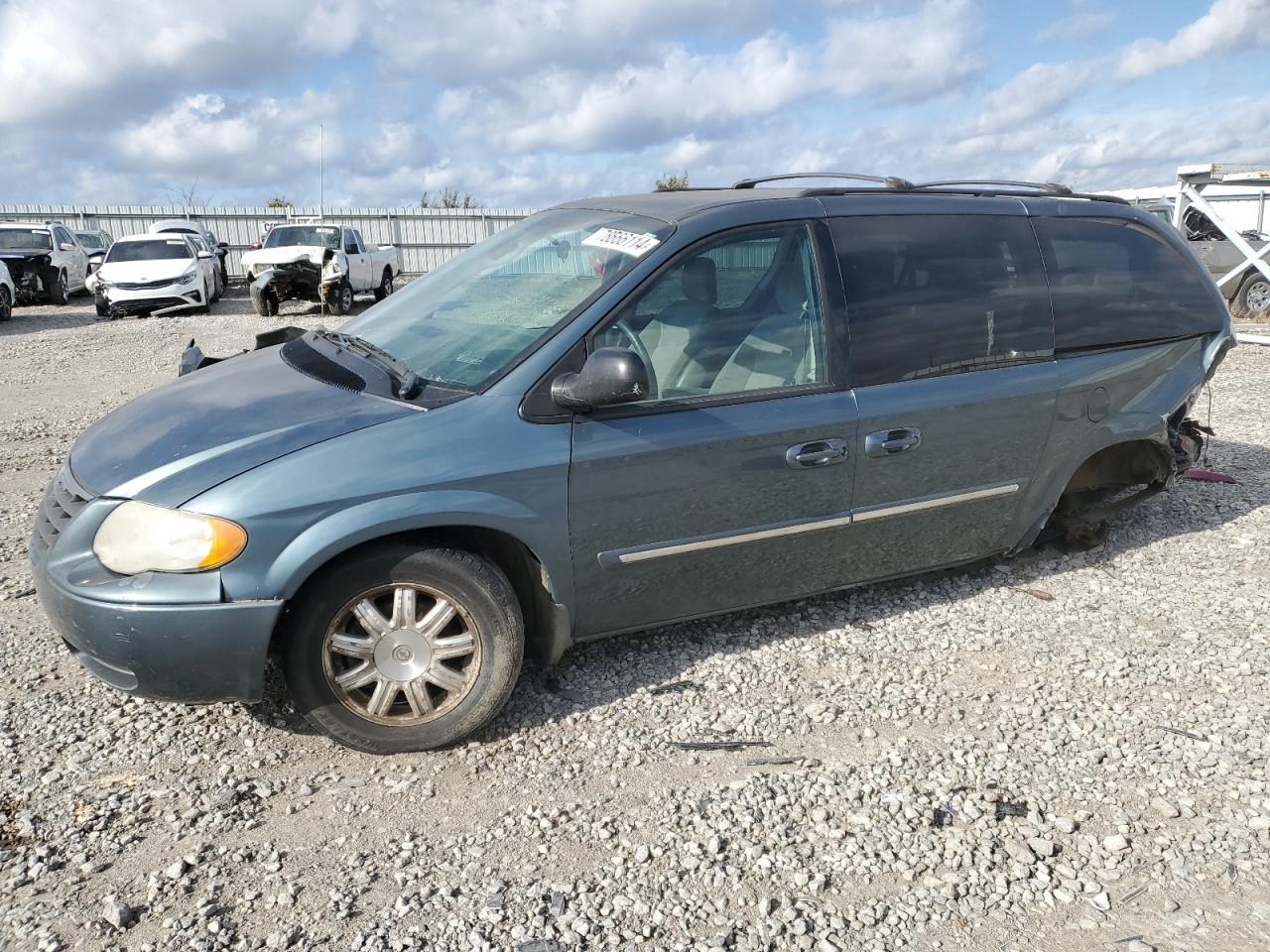2007 Chrysler Town & Country VIN 2A4GP54LX7R243272