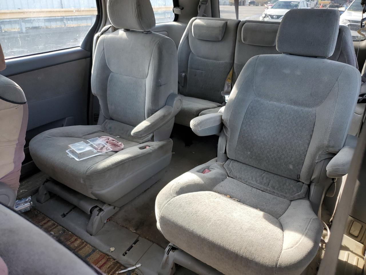 2004 Toyota Sienna VIN 5TDZA23C44S172380 Copart auction photo, side / minor dent/scratches damage thumbnail 11