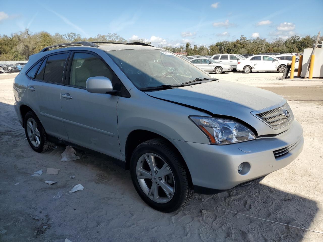 2008 Lexus RX VIN JTJGW31U982005887 Copart auction photo, front end / side damage thumbnail 4