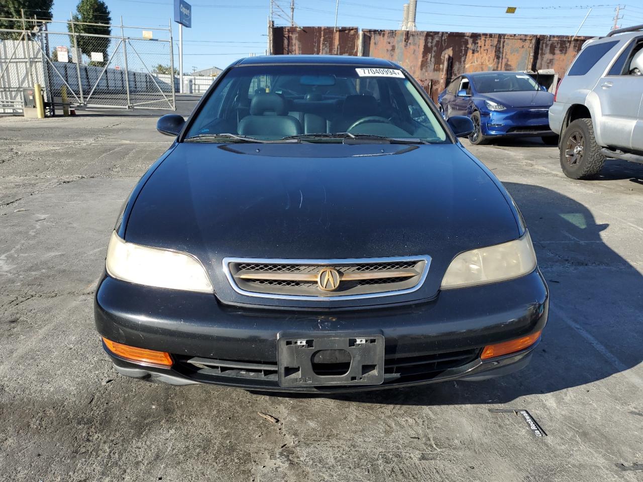 1997 Acura CL VIN 19UYA1256VL020498 Copart auction photo, minor dent/scratches damage thumbnail 5