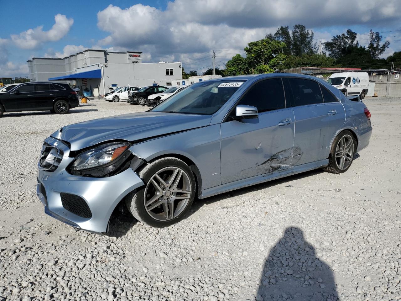 2016 Mercedes-Benz E-klasse VIN WDDHF5KB2GB180812