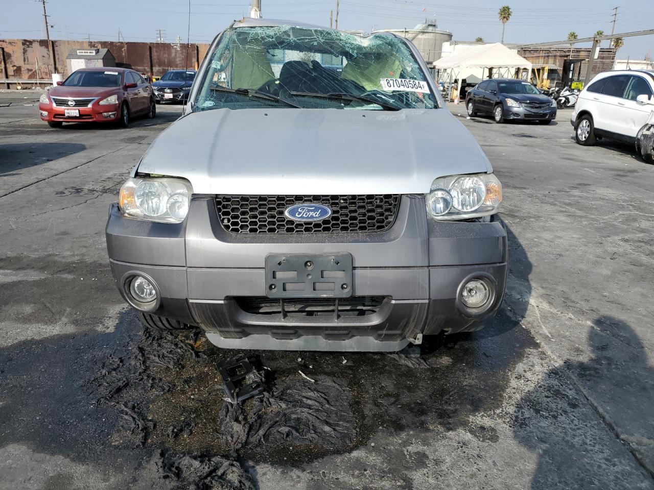 2006 Ford Escape VIN 1FMCU93106KD10300 Copart auction photo, all over / mechanical damage thumbnail 5