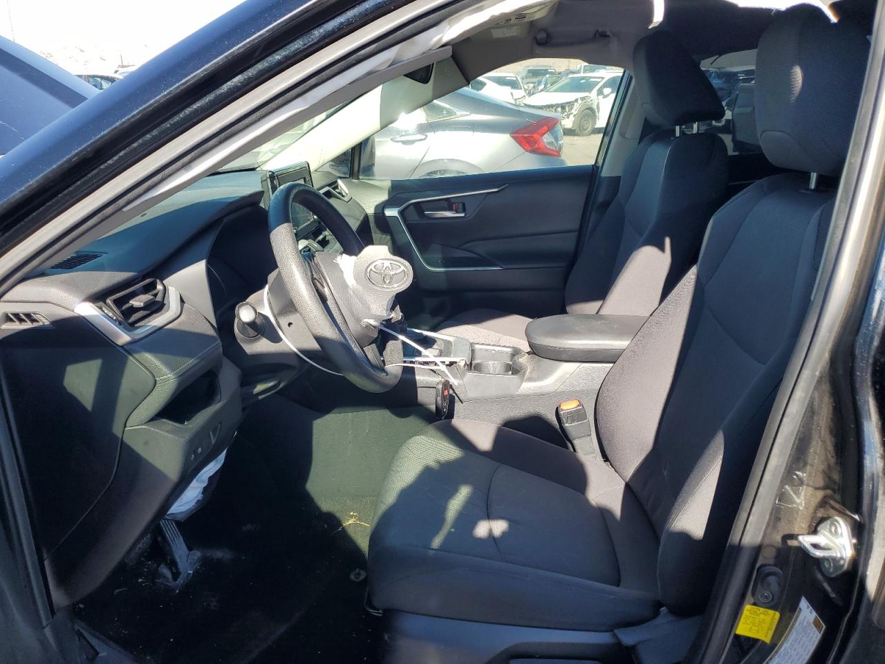 2019 Toyota RAV 4 VIN JTMP1RFV5KD011784 Copart auction photo, front end / rear end damage thumbnail 7