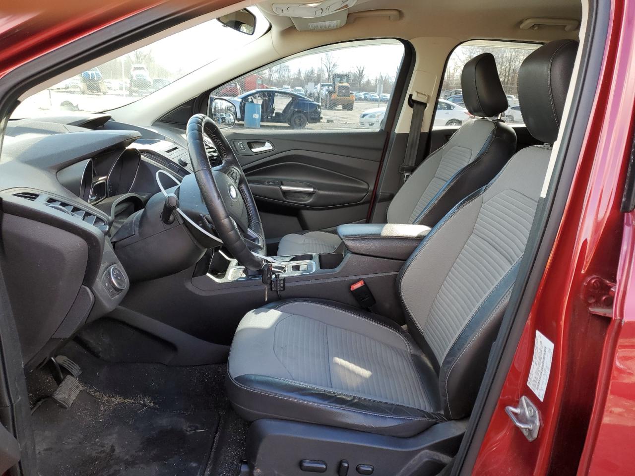 2018 Ford Escape VIN 1FMCU9GD5JUD46453 Copart auction photo, front end / side damage thumbnail 7