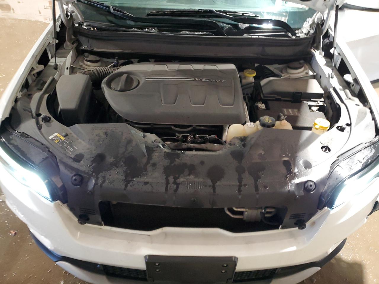 2019 Jeep Grand Cherokee VIN 1C4PJMDX7KD422708 Copart auction photo, front end / rear end damage thumbnail 12
