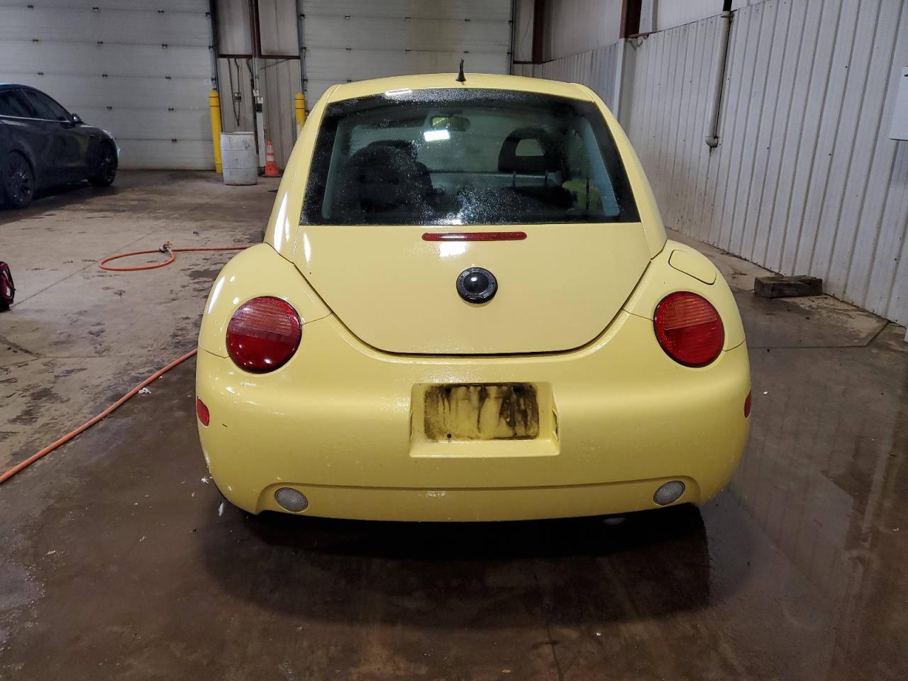 2000 Volkswagen Beetle VIN 3VWBC21C4YM434495 Copart auction photo, side damage thumbnail 6