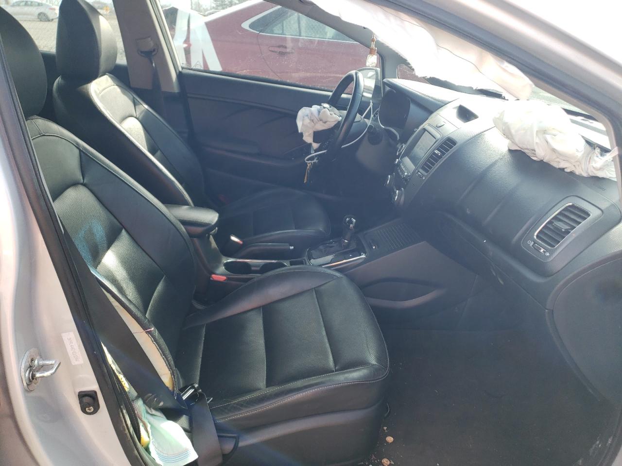 2017 KIA Forte VIN 3KPFL4A82HE102447 Copart auction photo, side / front end damage thumbnail 7