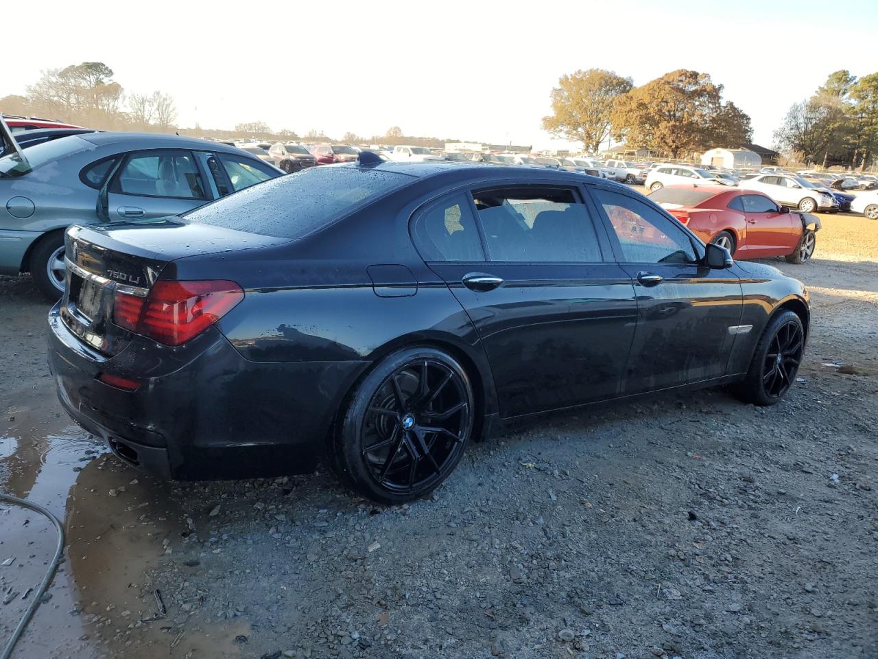 2015 BMW 7er VIN WBAYE8C55FD781557 Copart auction photo, side damage thumbnail 3