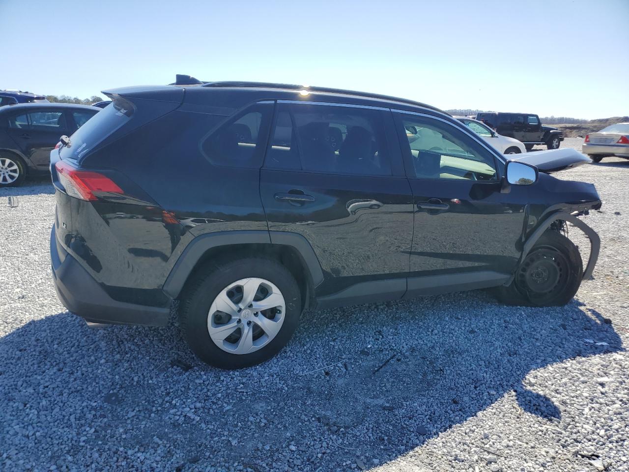 2019 Toyota RAV 4 VIN JTMH1RFV4KD031366 Copart auction photo, front end damage thumbnail 3