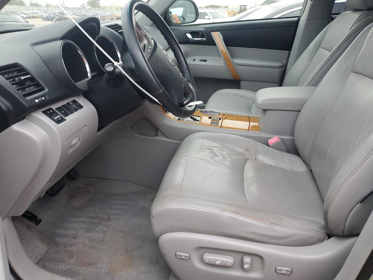 2009 Toyota Highlander VIN JTEEW44A792026414 Copart auction photo, rear end / side damage thumbnail 7