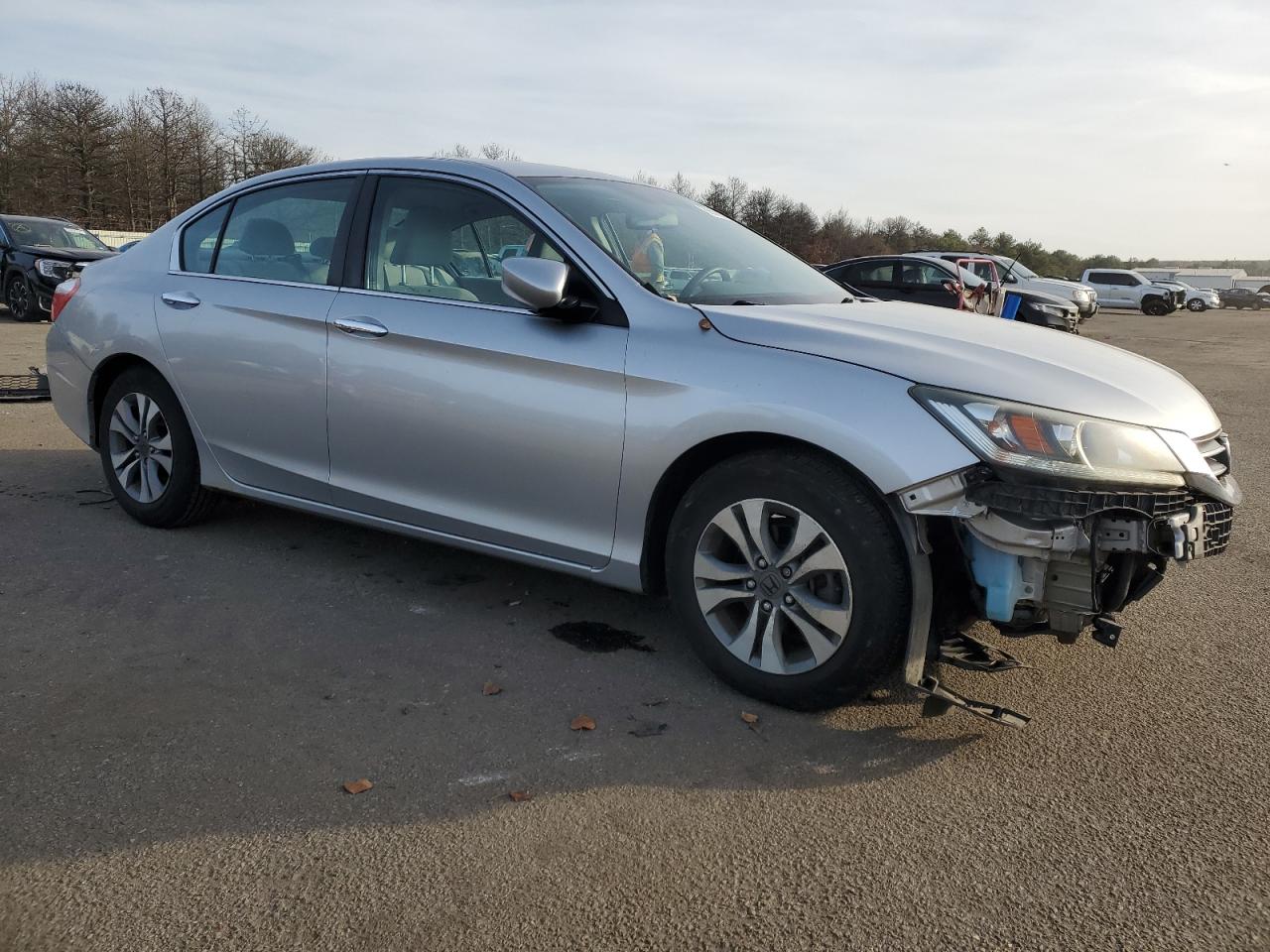 2013 Honda Accord VIN 1HGCR2F33DA252164 Copart auction photo, front end / minor dent/scratches damage thumbnail 4