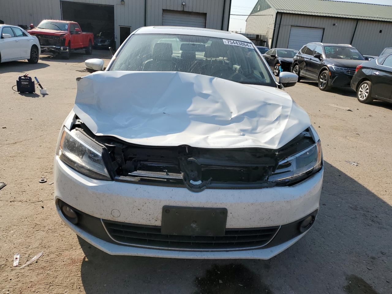 2014 Volkswagen Jetta VIN 3VWL17AJ3EM431122 Copart auction photo, front end damage thumbnail 5