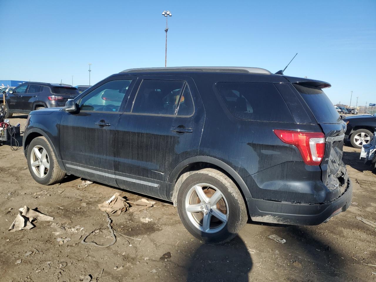 2018 Ford Explorer VIN 1FM5K7D82JGA13054 Copart auction photo, rear end damage thumbnail 2