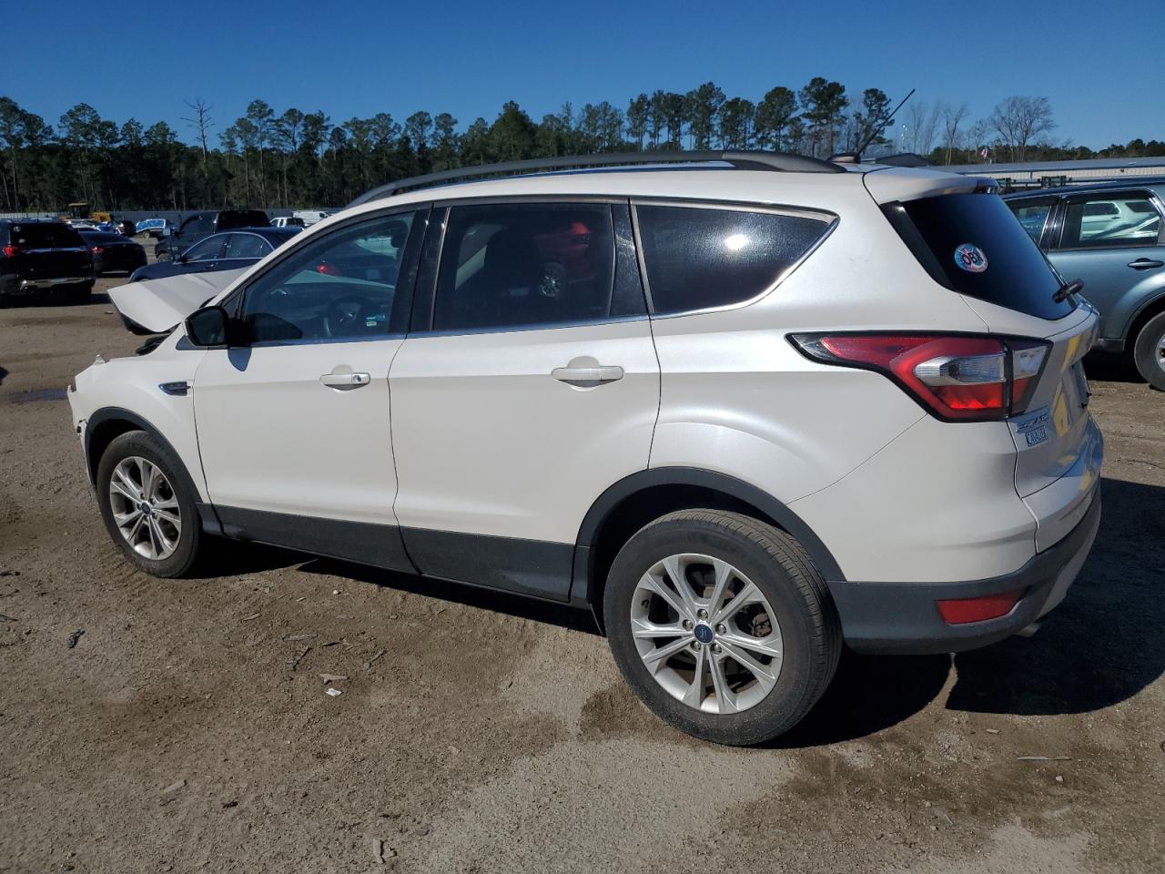 2017 Ford Escape VIN 1FMCU0GD6HUD26637 Copart auction photo, front end damage thumbnail 2