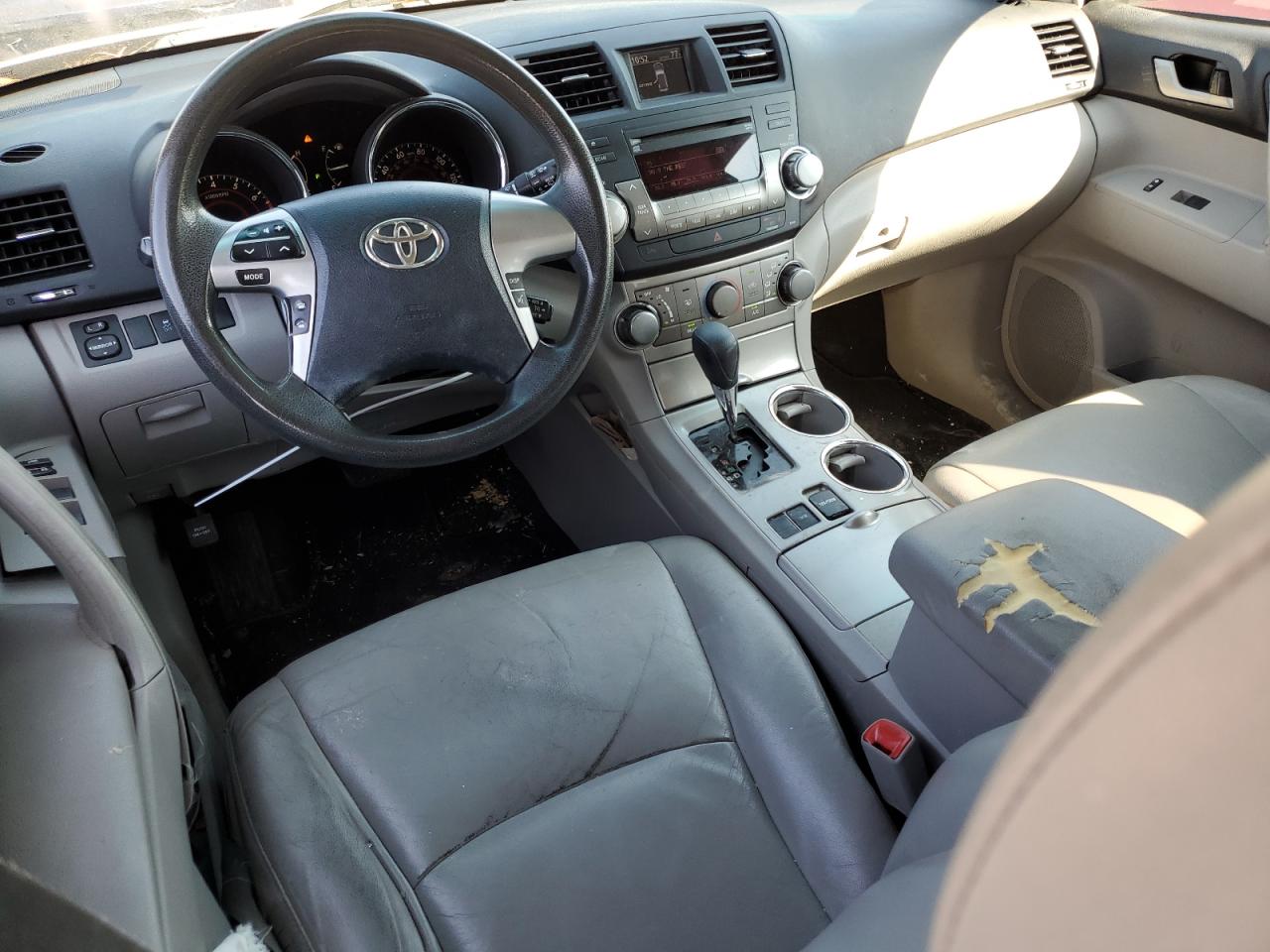 2012 Toyota Highlander VIN 5TDZK3EH2CS062440 Copart auction photo, side damage thumbnail 8