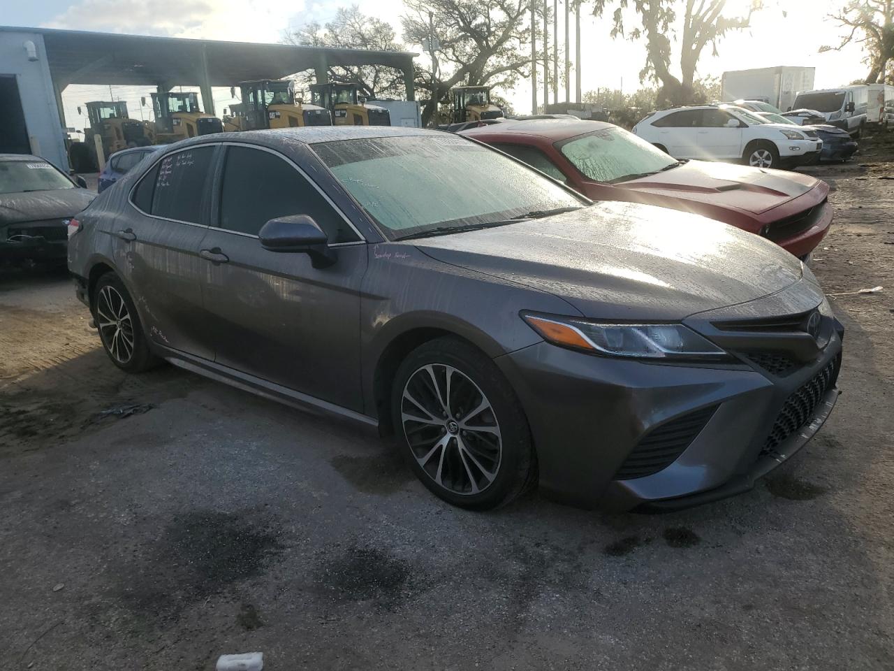 2019 Toyota Camry VIN 4T1B11HK5KU204057 Copart auction photo, rear end damage thumbnail 4