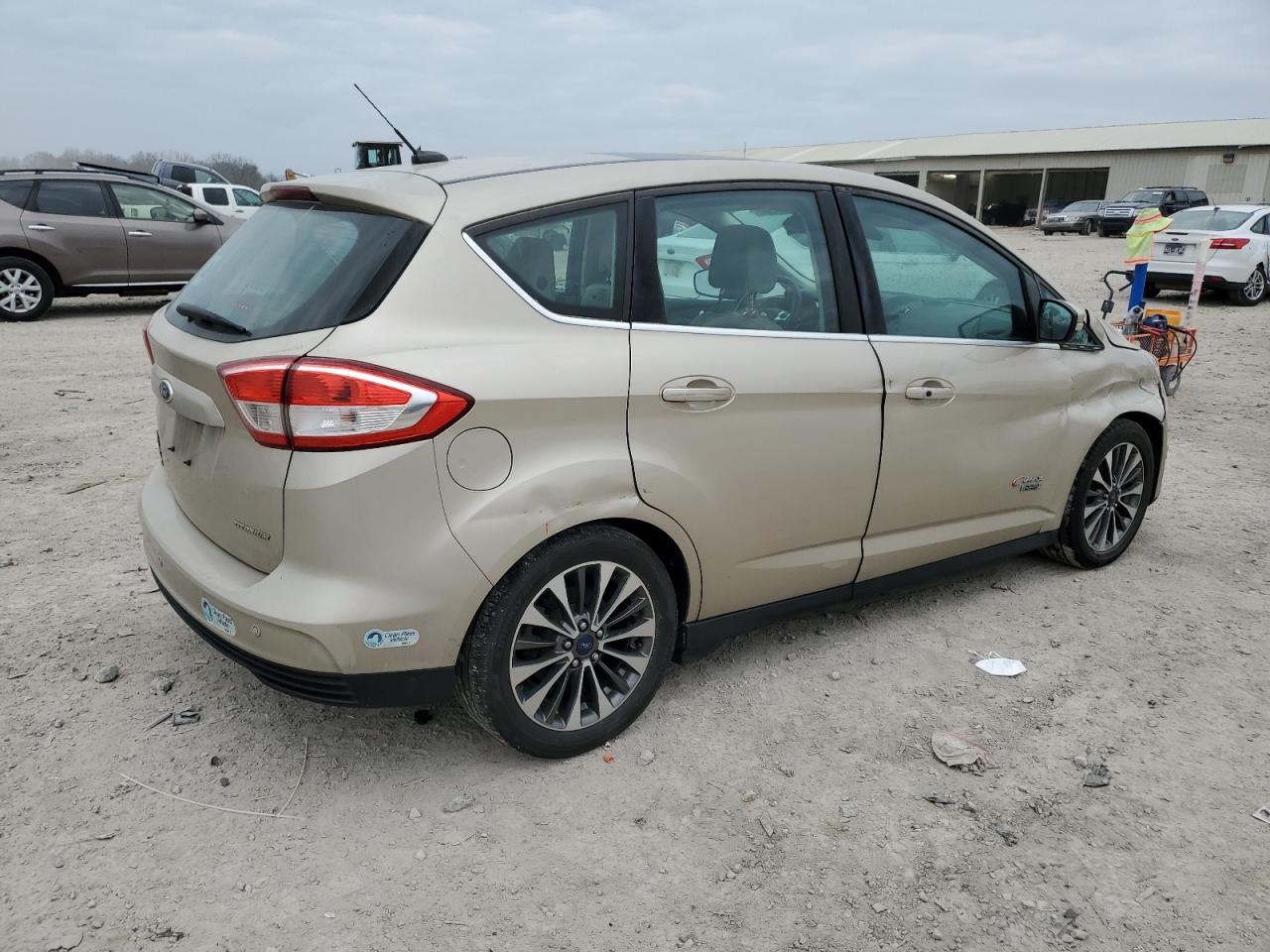 2017 Ford C-MAX VIN 1FADP5FU5HL116637 Copart auction photo, side damage thumbnail 3