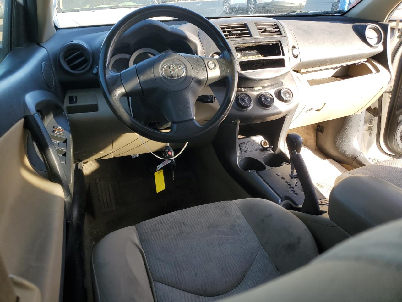2011 Toyota RAV 4 VIN 2T3ZF4DV4BW086320 Copart auction photo, front end damage thumbnail 8