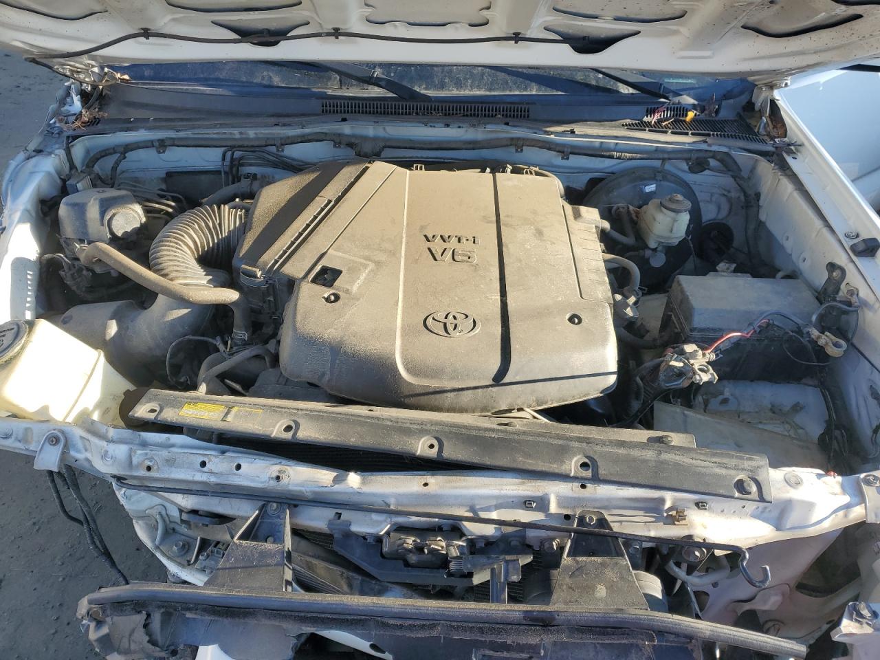 2015 Toyota Tacoma VIN 5TFLU4EN1FX123724 Copart auction photo, front end damage thumbnail 11