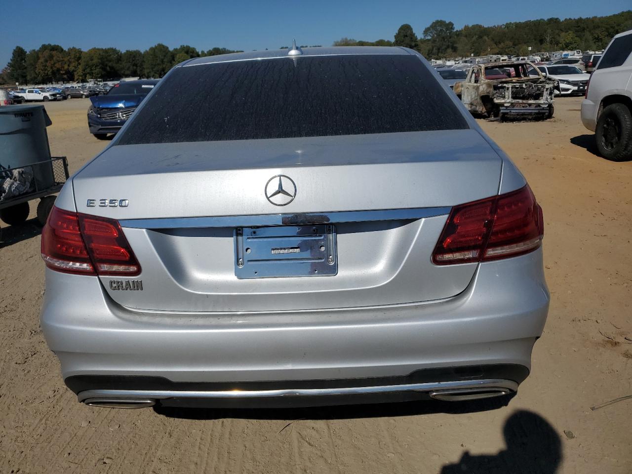 2016 Mercedes-Benz E-klasse VIN WDDHF5KB1GB190943 Copart auction photo, front end / minor dent/scratches damage thumbnail 6