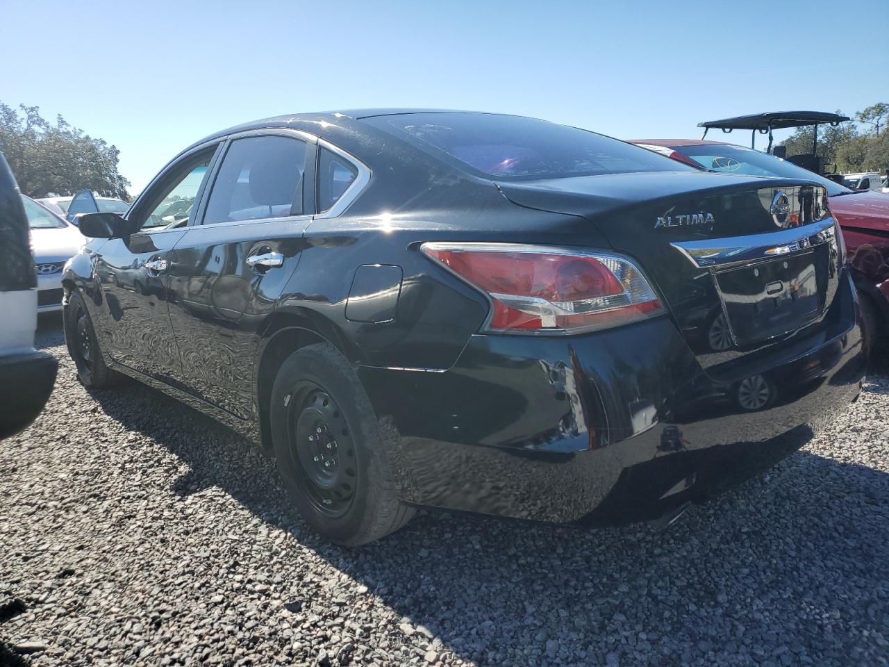 2015 Nissan Altima VIN 1N4AL3AP1FC261983 Copart auction photo, front end / rear end damage thumbnail 2