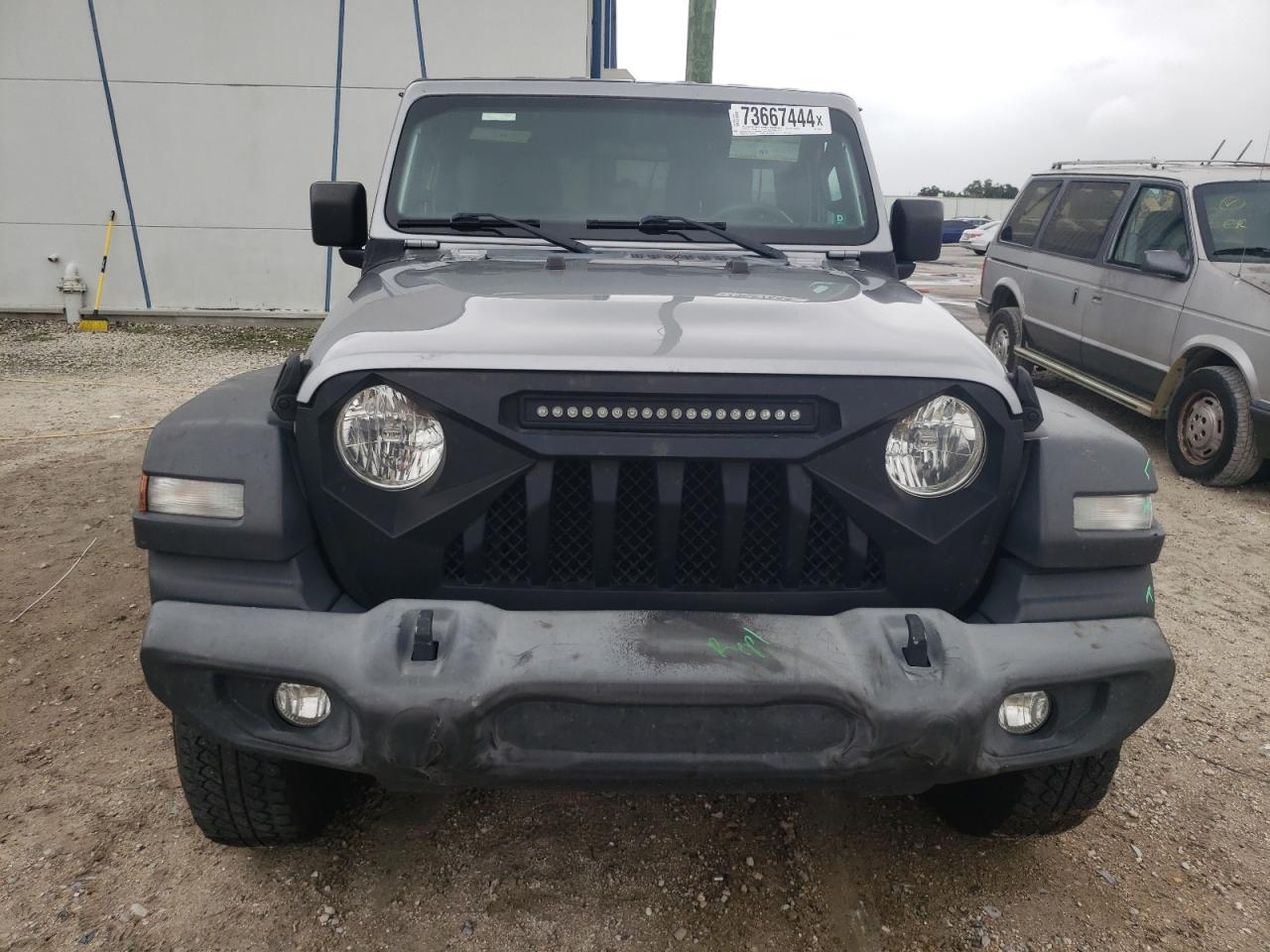 2018 Jeep Wrangler VIN 1C4HJXDG3JW108367 Copart auction photo, rear end / minor dent/scratches damage thumbnail 5